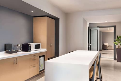 Wyndham Grand Tbilisi, Room