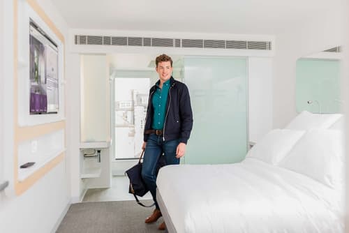 YOTEL Edinburgh, Room