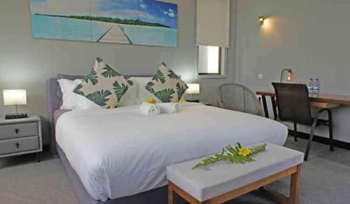 Blue Hill, Primary image