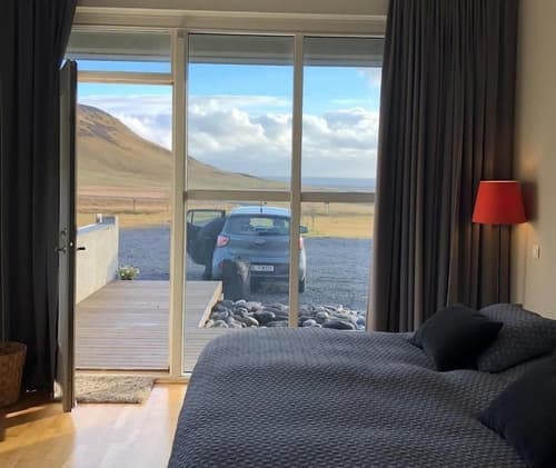 Volcano hotel