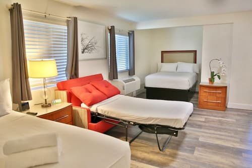 Travelodge by Wyndham Crescent City, Room