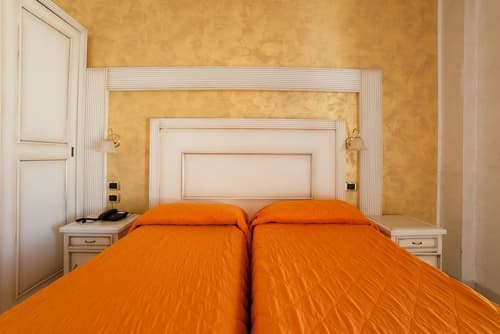 Hotel Diplomat Palace, Room