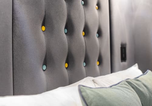 Point A Edinburgh Haymarket, Room