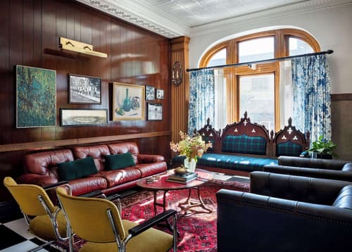 Graduate by Hilton New Haven, Lobby