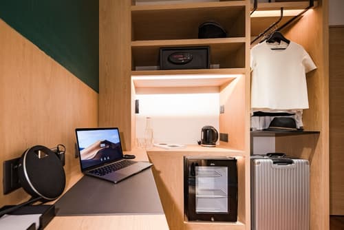 KéSa House by The Unlimited Collection managed by The Ascott Limited, Room