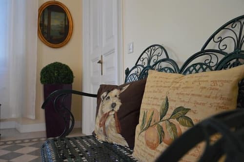 Paola A Trastevere, Lobby sitting area