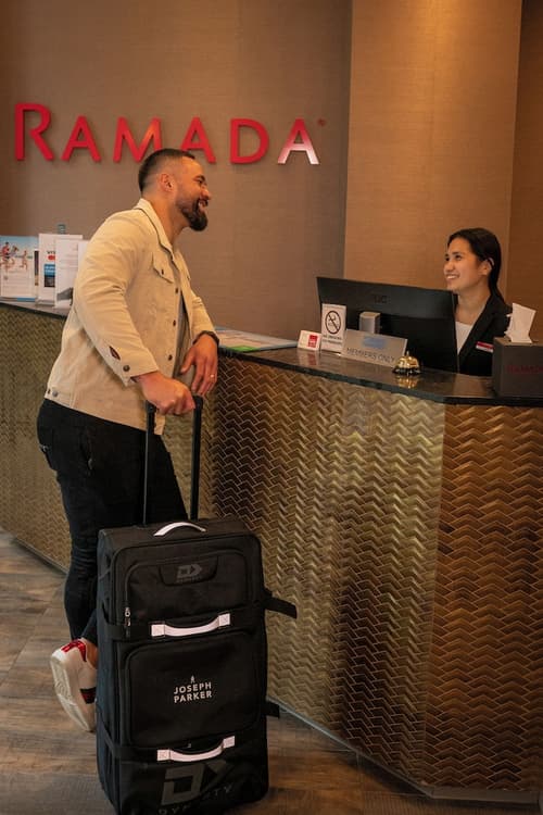 Ramada Suites By Wyndham Victoria Street West, Reception