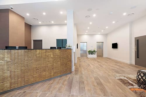 Ramada Suites By Wyndham Victoria Street West, Lobby