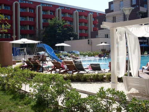 Admiral Plaza Hotel