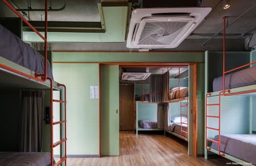 Samsen Street Hotel, Room