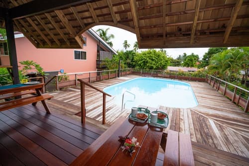 Bora Bora Holiday's Lodge and Villa, Outdoor pool