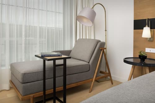 Canopy by Hilton Ithaca Downtown, Room