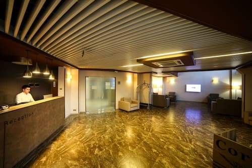 Hotel Corner Inn, Reception