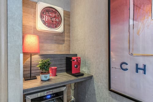 Santamaggiore Inn, Lobby lounge