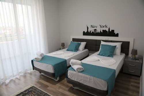 Hotel New York Kamez