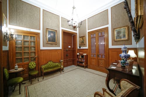 La Casa di Marcello, Interior entrance