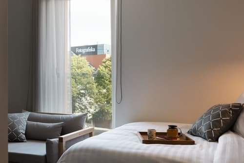 Bob W Tallinn Telliskivi, Room