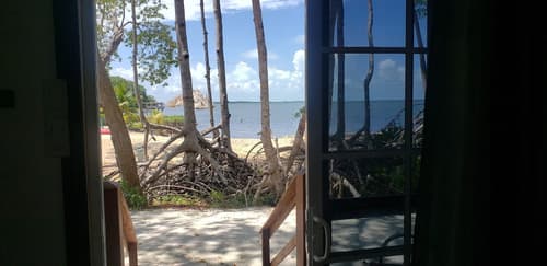 Sea Side Chateau, Room