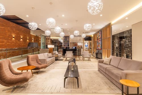 Laghetto Estação, Reception