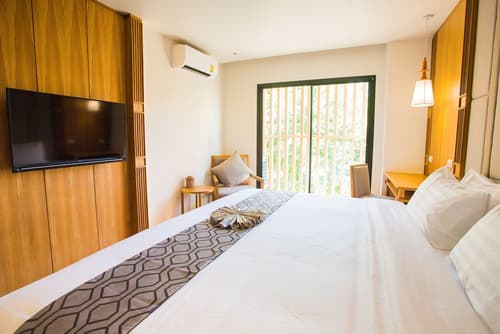 Lanna Thaphae Hotel, Room