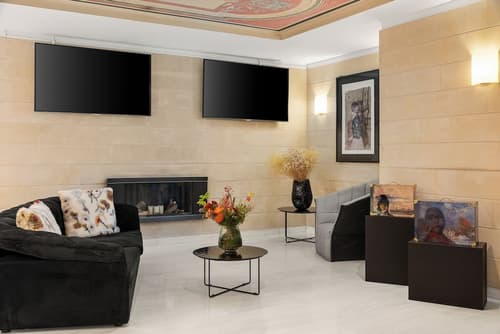 Athenaeum Eridanus Luxury Hotel, Lobby sitting area