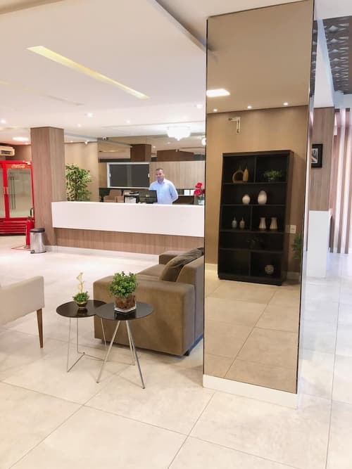 Angra Praia Hotel, Reception