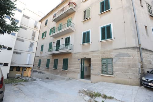 Silver & Gold Luxury Rooms