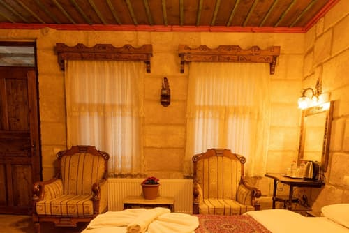 Luwian Stone House, Room