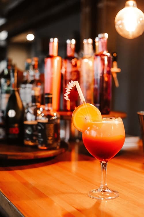 Ndhula Luxury Tented Lodge, Bar (on property)