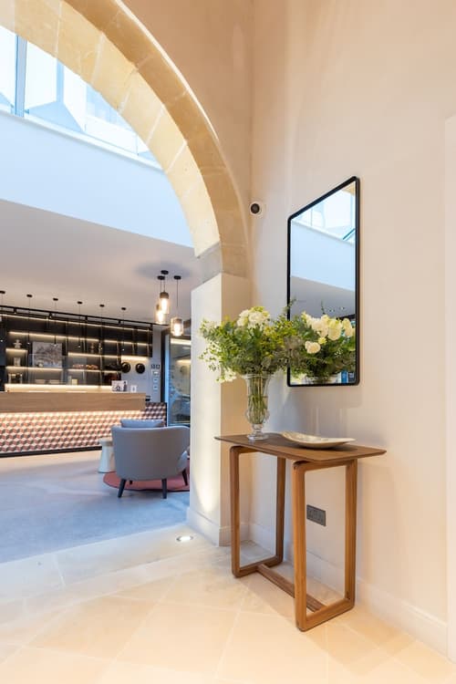 Hotel Indigo Larnaca by IHG, Interior entrance