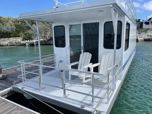 Saint Francis Resort, Living area