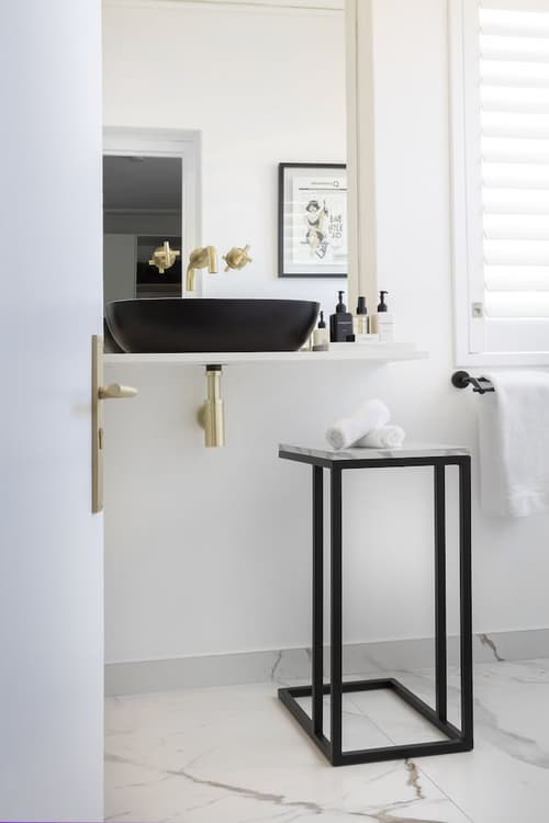 The Clarendon - Fresnaye