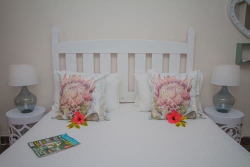 Aan de Oever Guesthouse