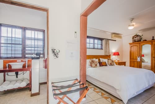 HoneyPot Guesthouse