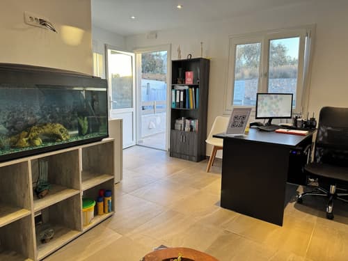 Villa Agas, Reception