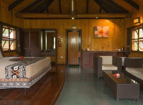 Uprising Beach Resort, Room