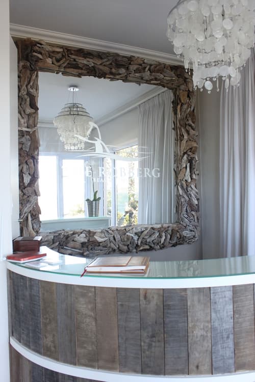 Robberg Beach Lodge - Lion Roars Hotels & Lodges, Reception