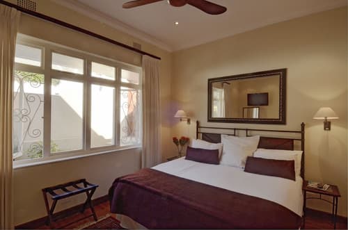 Sundown Manor Guest House, Room