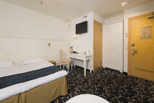 Meriton Old Town Garden Hotel, Room