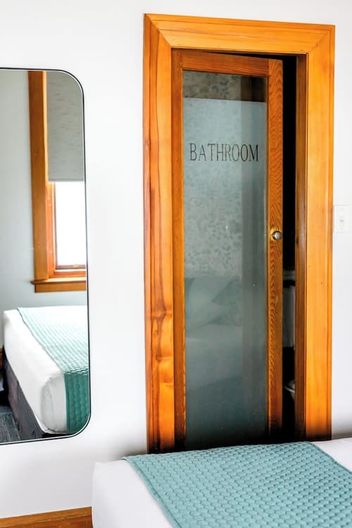 The Cambridge Hotel & Backpackers, Room