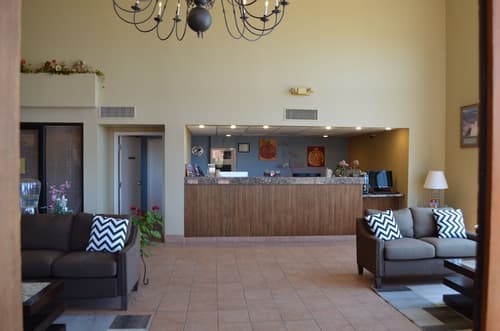 The Noor Hotel, Lobby