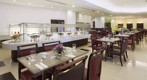 Bayview Hotel Langkawi, Breakfast area