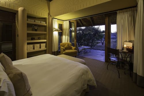 Ekuthuleni Lodge, Room
