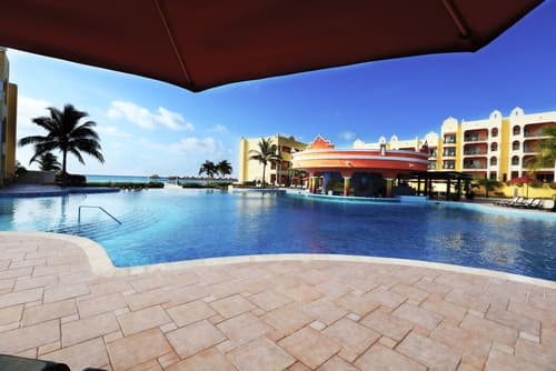 The Royal Haciendas All Inclusive, Outdoor pool