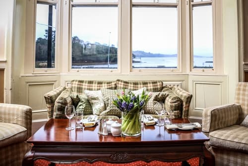 Eccles Hotel Glengarriff, Lobby sitting area