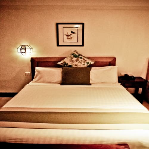 The Heron By Sarovar Portico India, Room