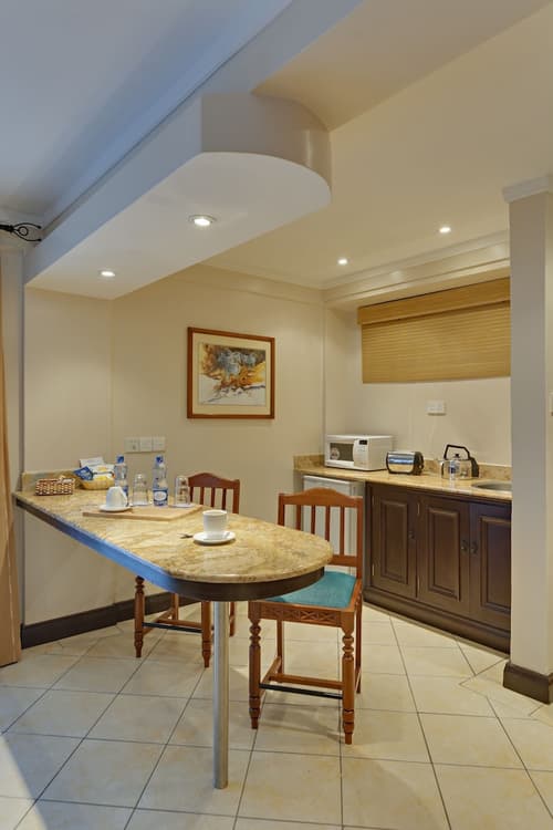 The Heron By Sarovar Portico India, Private kitchenette
