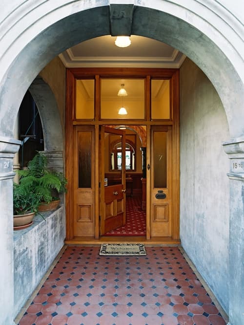 Braemar on Parliament Street, Primary image