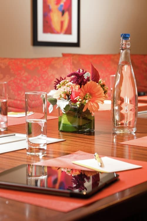 Staypineapple, The Maxwell Hotel, Seattle Center Seattle