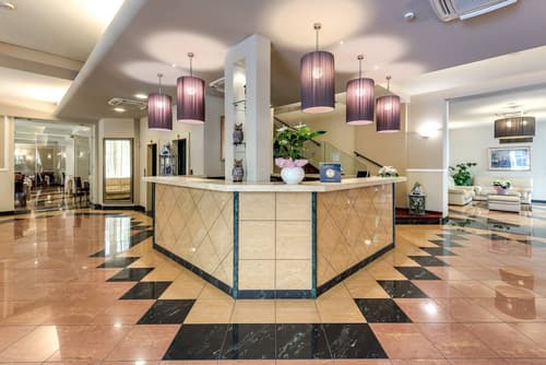 Hotel Da Vinci, Reception